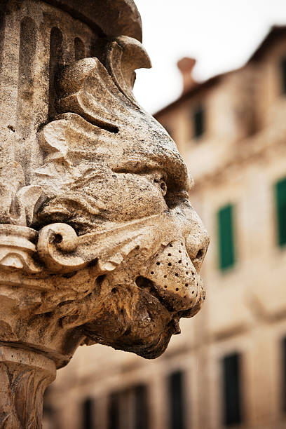 istock Dubrovnik Fountain In Croatia 183261074