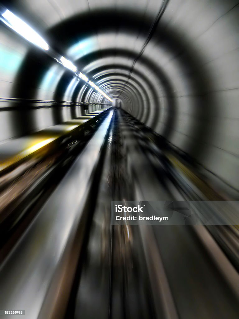 터널 (straight - 로열티 프리 터널 스톡 사진