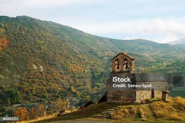 Mountain Kirche In Den Pyrenäen Stockfoto und mehr Bilder von Lerida - Lerida, Provinz Lerida, Alt