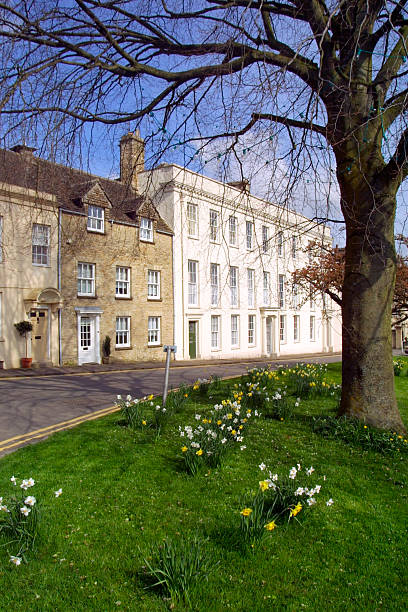 istock Picturesque Cotswolds - Tetbury 183265493