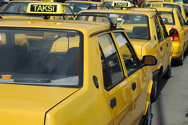 istock Taxi in Istanbul 183266234