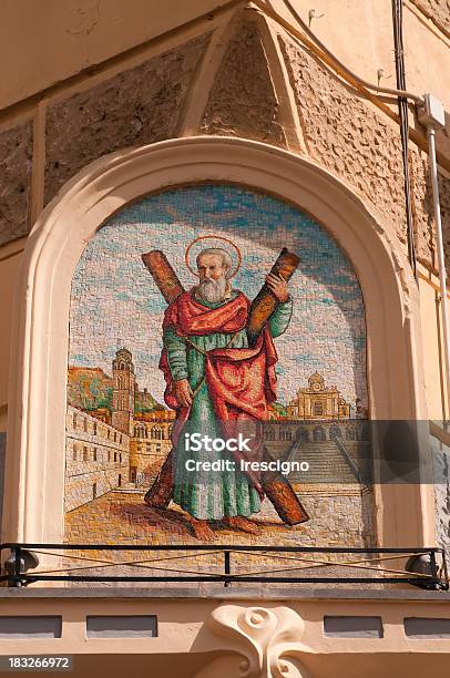 Amalfisalerno Italia - Fotografie stock e altre immagini di Dipinto - Dipinto, Amalfi, Caratteristica architettonica