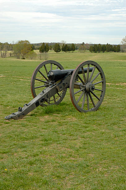 istock American civil war cannons 183267198