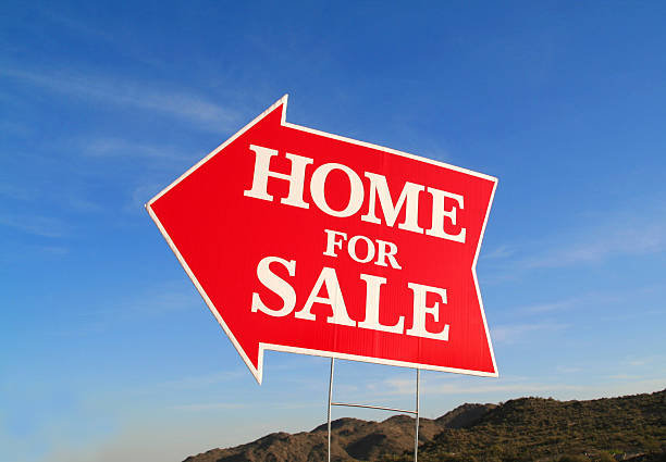 istock Home For Sale Sign 183270327
