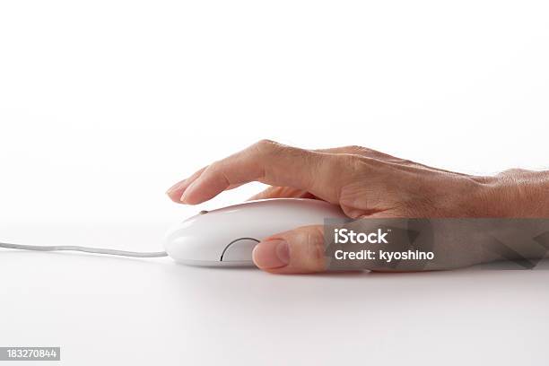 絶縁ショットのコンピューターのマウスと白の背景に手を - コンピュータマウスのストックフォトや画像を多数ご用意 - コンピュータマウス, 横からの視点, eコマース
