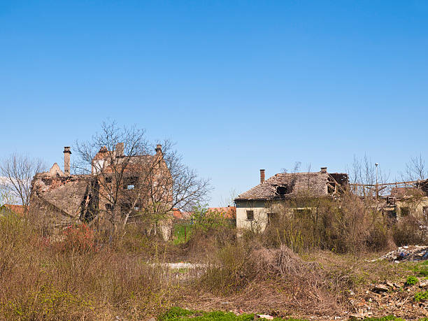 istock On the ruins of war 183272710