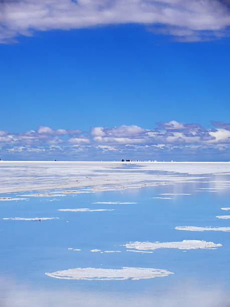 istock A truck in the salar 183272893