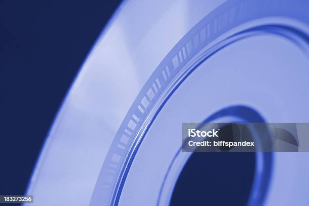 Macro De Cdrom - Fotografias de stock e mais imagens de Azul - Azul, CD, CD-ROM