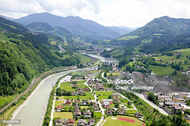 De Salzach - Fotografias de stock e mais imagens de Alpes Europeus - Alpes Europeus, Céu, Europa - Locais geográficos