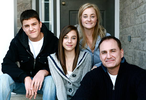 istock Family Portrait 183278227