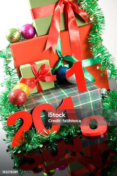 Ano Velho E De Ano Novo - Fotografias de stock e mais imagens de Aniversário - Aniversário, Ano novo, Azul