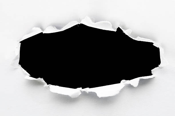 orificio de papel - agujero fotografías e imágenes de stock