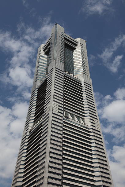 istock Tallest building in Japan : Yokohama Landmark Tower 183282005