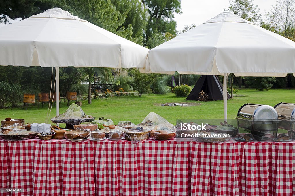 La tabella Servizio - Foto stock royalty-free di Buffet