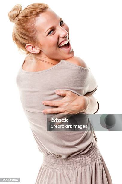 Junge Frau Porträt Stockfoto und mehr Bilder von Eine Frau allein - Eine Frau allein, Lachen, Umarmen