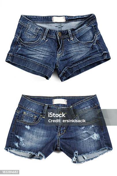 Photo libre de droit de Bleu Jean Short Femme banque d'images et plus d'images libres de droit de Short - Short, Jeans, Fond blanc