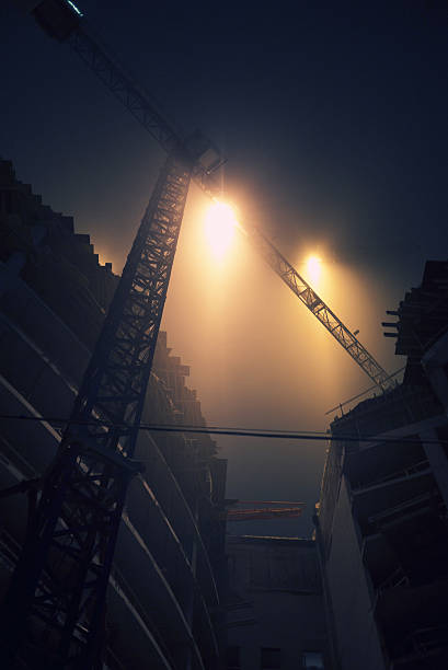 istock night foggy building 183284820