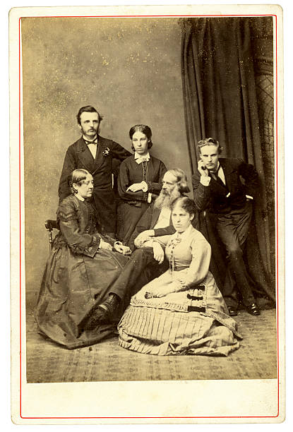 istock Victorian Family Portrait 183284950