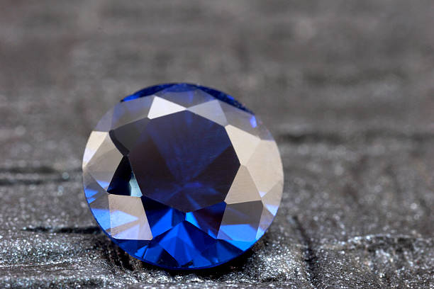 largo de safira - sapphire blue diamond jewel imagens e fotografias de stock