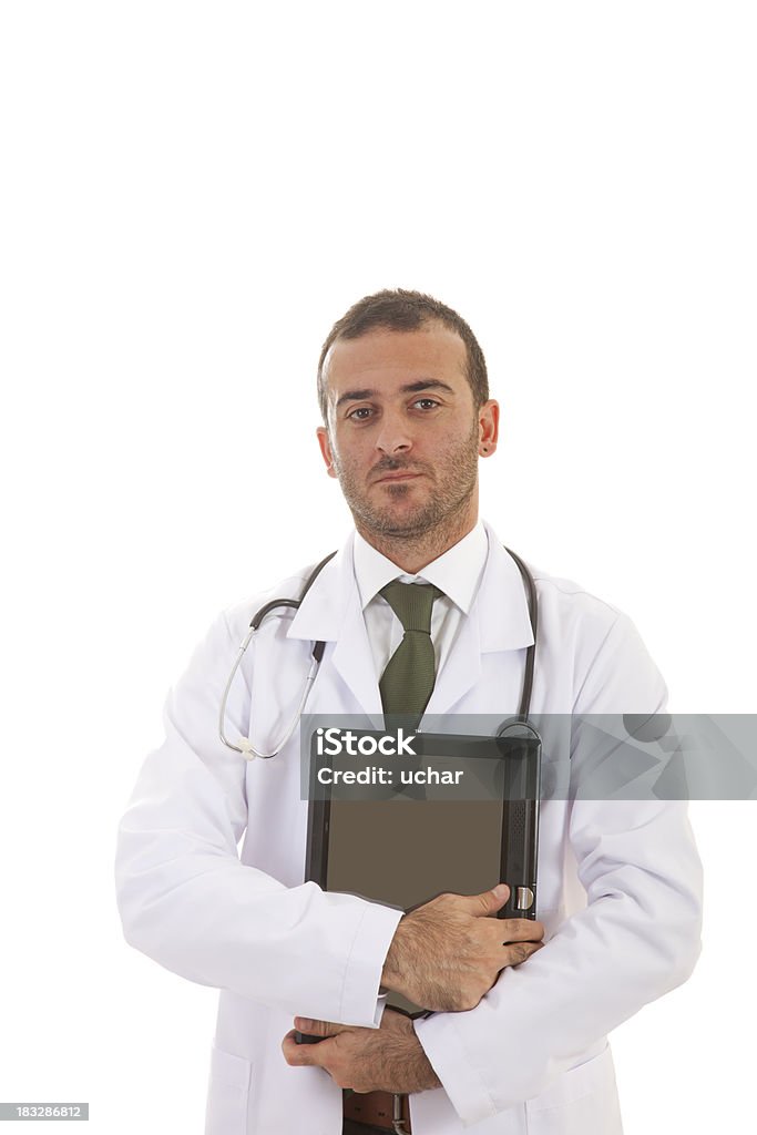 Médico en una bata de laboratorio con tableta digital - Foto de stock de 30-39 años libre de derechos