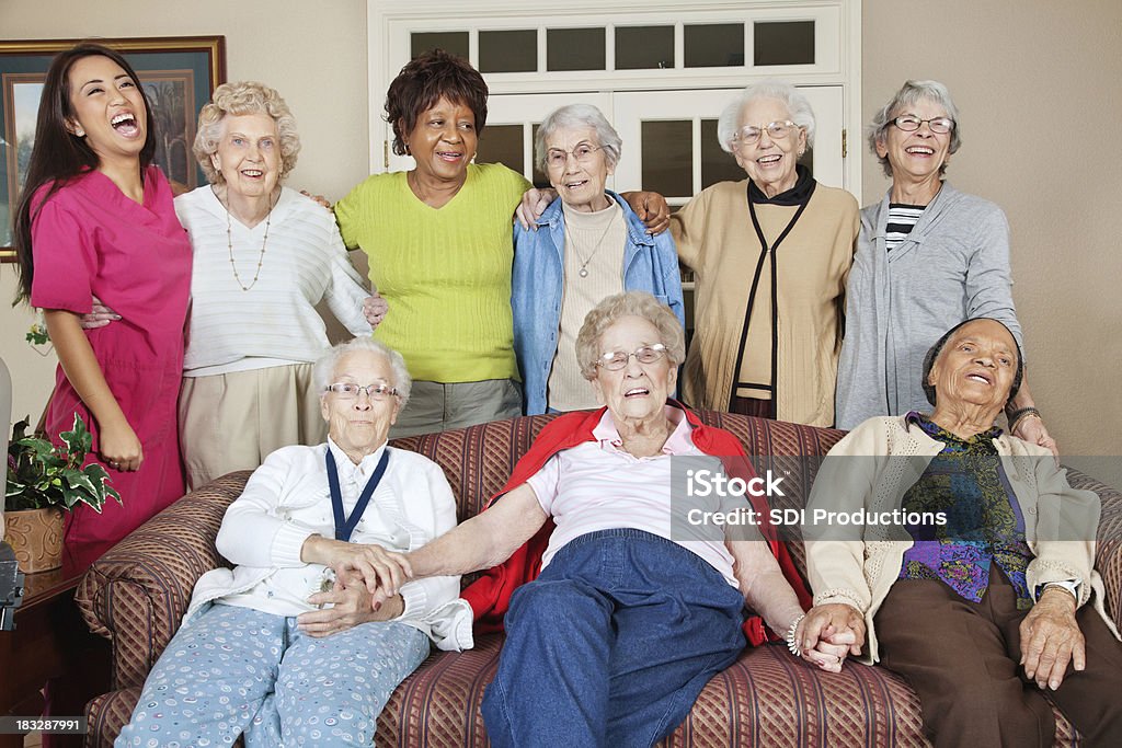 Grupo de fechar Seniors com guarda na sua área - Royalty-free 70 anos Foto de stock