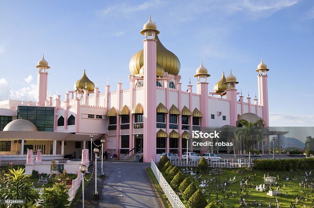 La Mosquée Masjid Negara mosk à Kuching - Photo de Kuching libre de droits