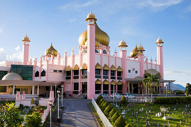 The Masjid Negara mosk w Kuching – zdjęcie