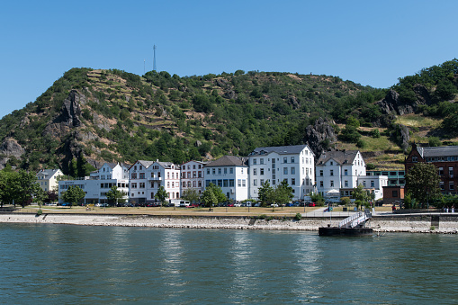 View from the river Rhine at the town of Sankt Goarshausen on the East bank of the river Rhine.