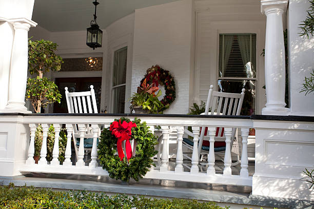 istock Christmas wreath on a southern porch 183290650