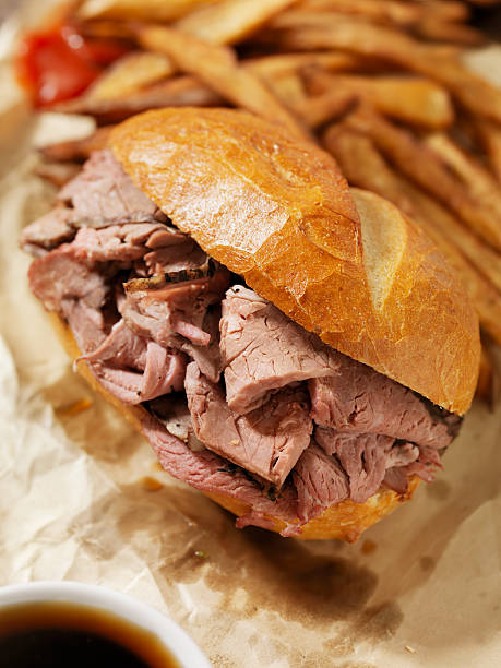 istock Classic Beef Dip with French Fries 183291258