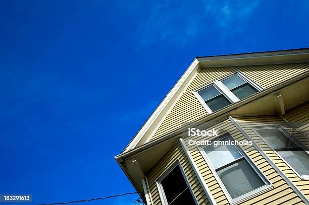 Apartmentgebäude Stockfoto und mehr Bilder von Architektur - Architektur, Außenaufnahme von Gebäuden, Baugewerbe