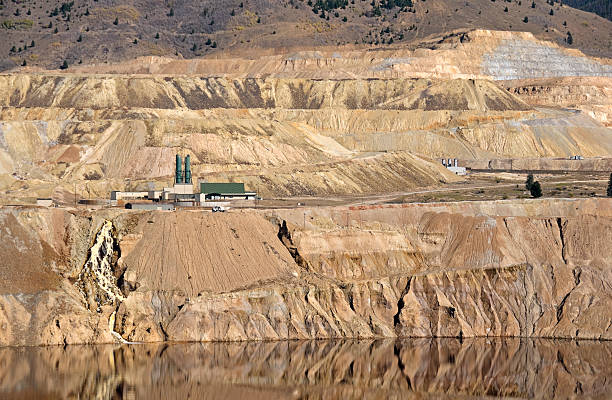 istock Water purification plant at copper mine in Montana 183291914