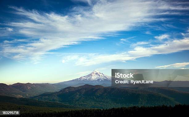 Mount Hood In Oregon State Stockfoto und mehr Bilder von Anhöhe - Anhöhe, Berg, Berg Mount Hood