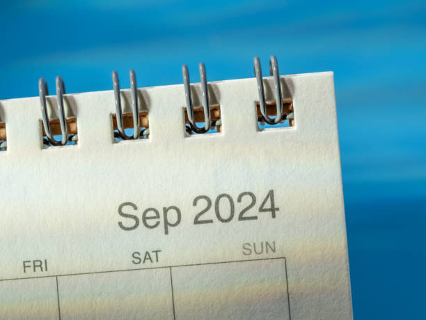 istock Desktop calendar, year 2024, month of September 1832974143