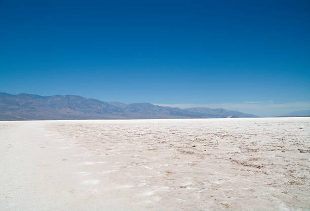 istock Death Valley National Park: Badwater Basin 183298331