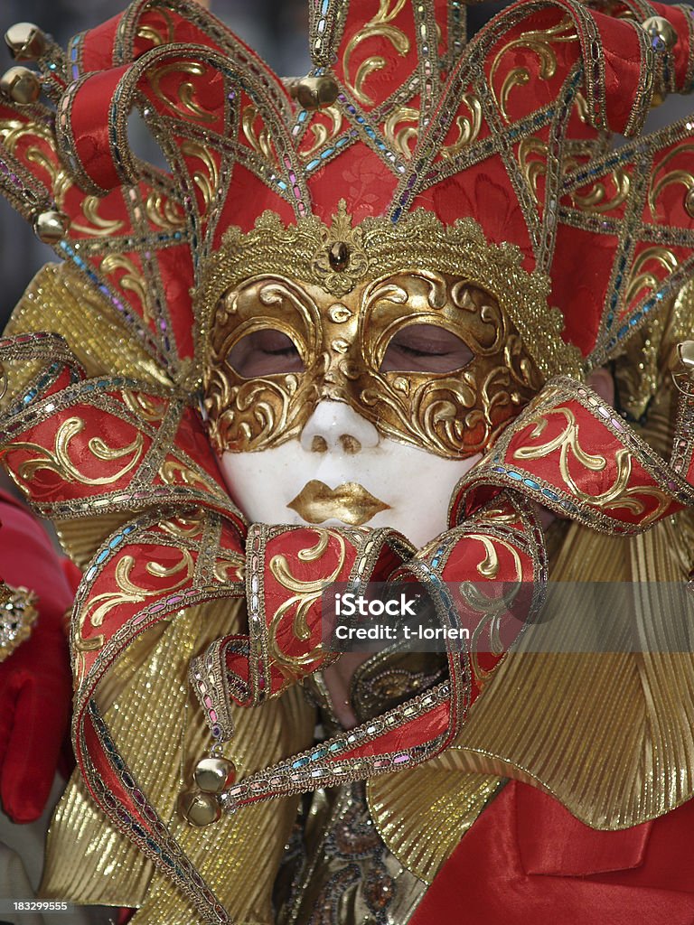 Rojo/Golden máscara; el carnaval de Venecia. - Foto de stock de Acontecimiento libre de derechos