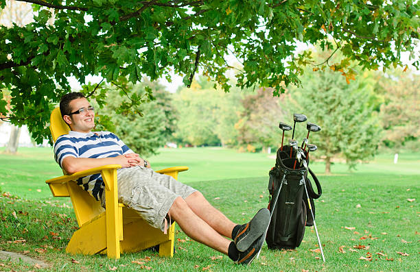 istock golf player enjoing the beautiful day 183299664