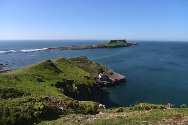istock Worms Head from Rhossili, The Gower, Wales, UK 1833006372