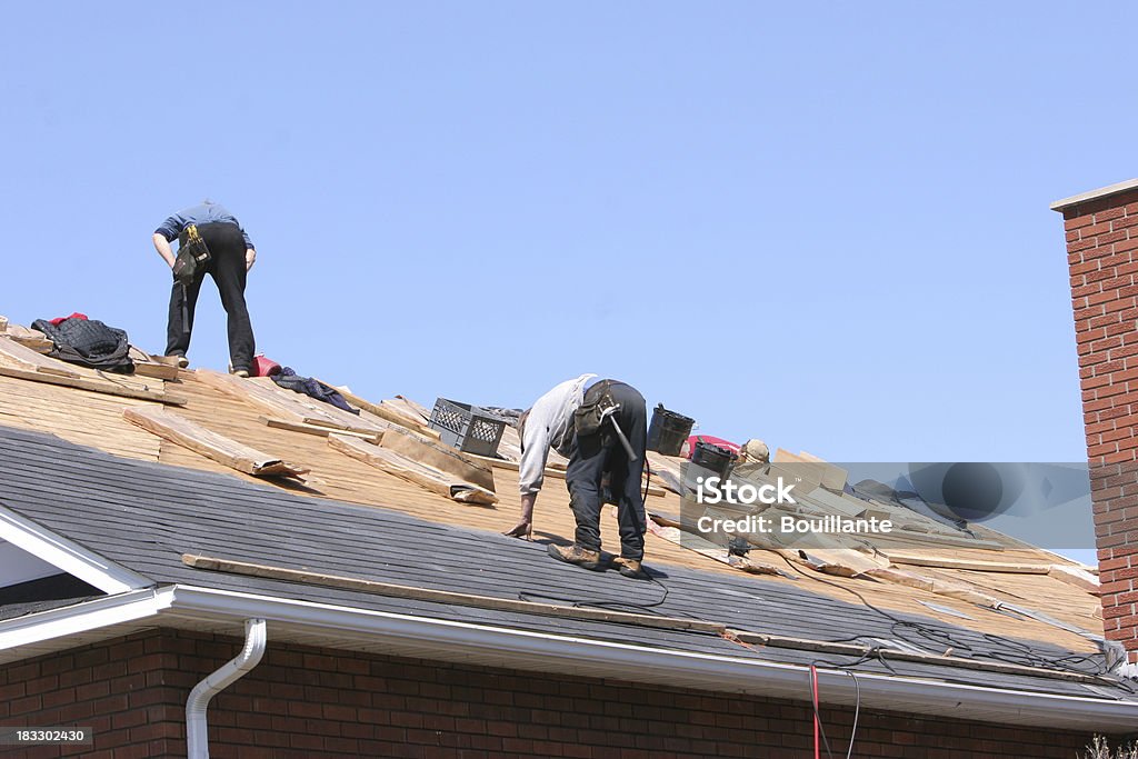 Obter um novo telhado. - Royalty-free Telhado Foto de stock