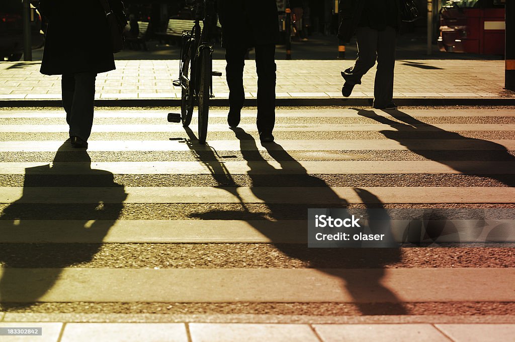 Fußgänger auf Zebrastreifen in silhouette - Lizenzfrei Abstrakt Stock-Foto