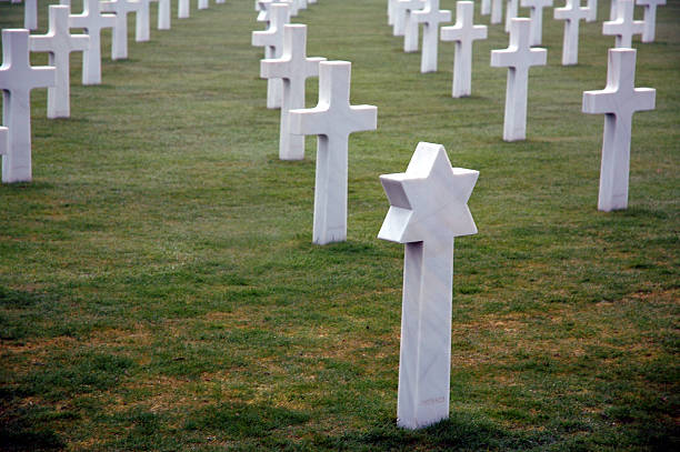 istock Jewish & Christian Graves in Normandy 183305540
