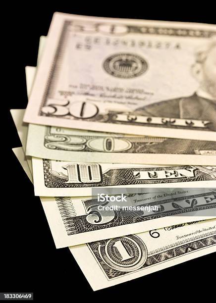 Plano Aproximado De Dólares - Fotografias de stock e mais imagens de Nota de Cinquenta Dólares dos Estados Unidos - Nota de Cinquenta Dólares dos Estados Unidos, Nota de Um Dólar dos Estados Unidos, Nota de Vinte Dólares dos Estados Unidos