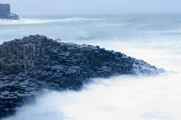 자이언츠 둑길 - multiple exposure long sea water 뉴스 사진 이미지