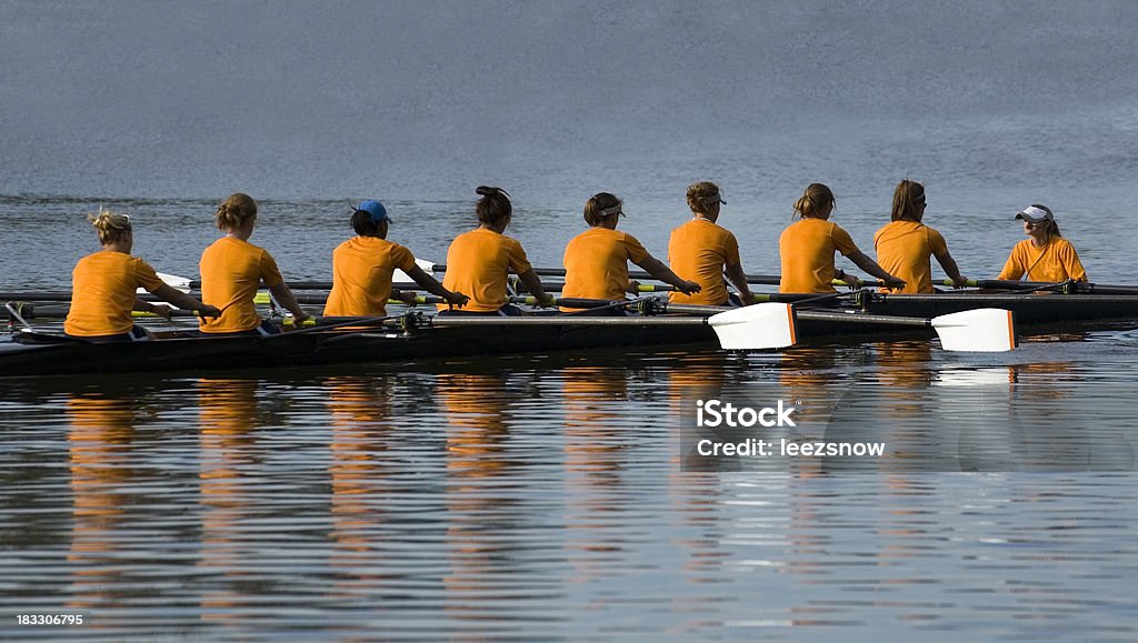 Women's 8 pessoas, a equipe de remo - Foto de stock de Equipe Esportiva royalty-free