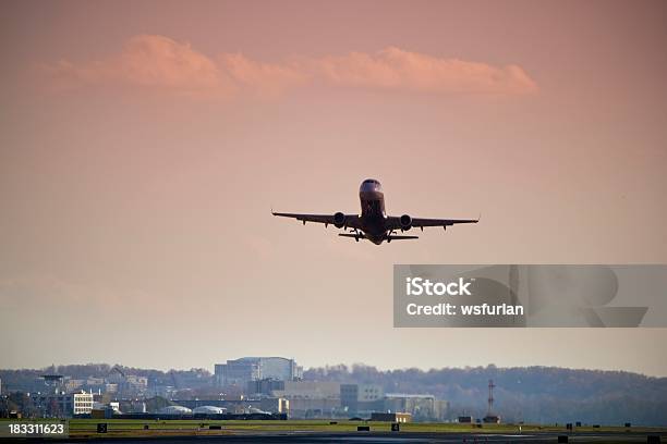 飛行機 - エンジンのストックフォトや画像を多数ご用意 - エンジン, カラフル, コンセプト