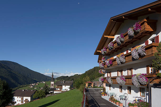 istock Home with flowers in Dolomites 183312494