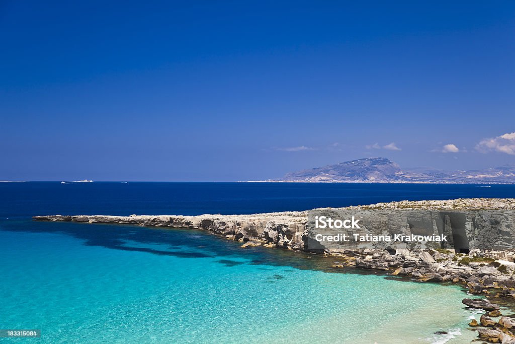 Isla Favignana - Foto de stock de Mar libre de derechos