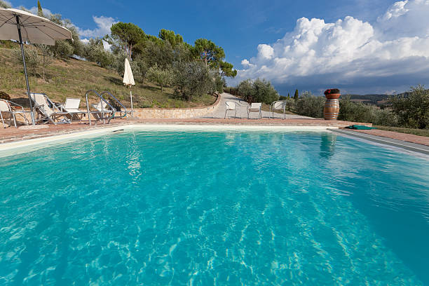 istock Private swimming pool in Tuscany 183317765