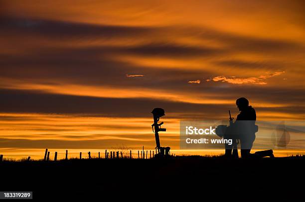 Fallen Soldier Stock Photo - Download Image Now - World War I, Armed Forces, Gulf War 1990-91