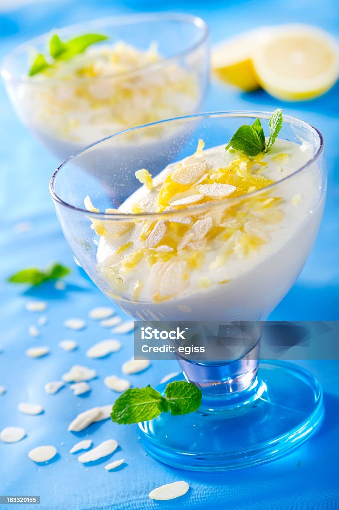 mousse au citron - Photo de Agrume libre de droits